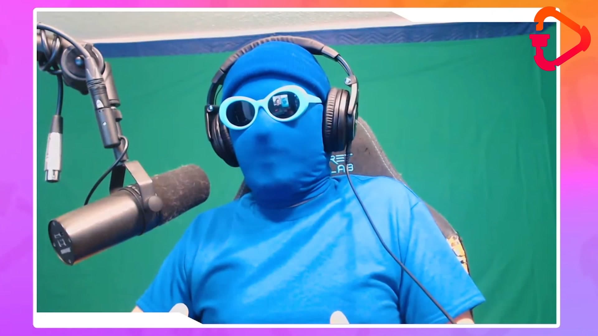 Enzo Alder Blue on camera